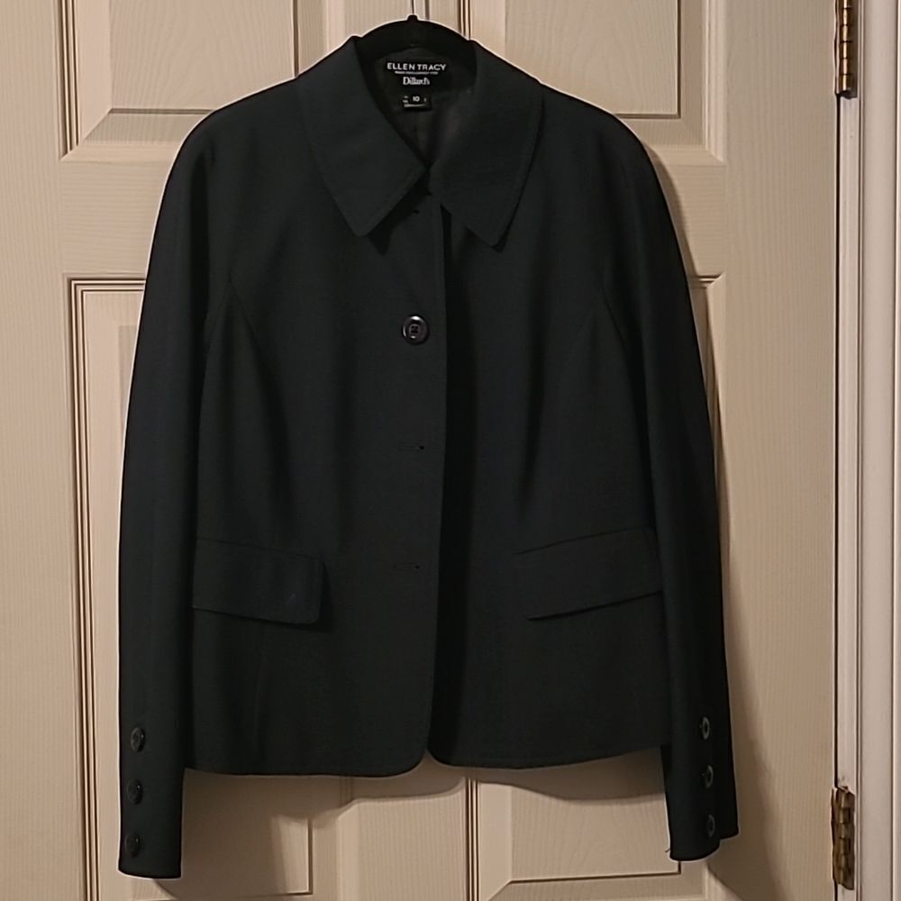 Back and white pin spot blazer
